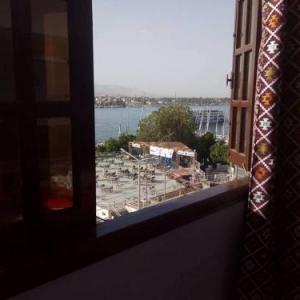 Corniche El Nile Flat 
