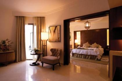 Hilton Luxor Resort & Spa - image 11