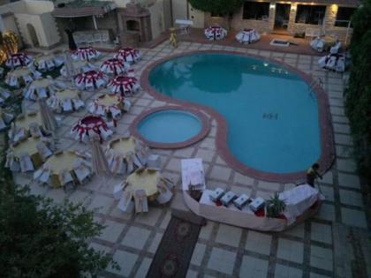 Karnak Hotel - image 21