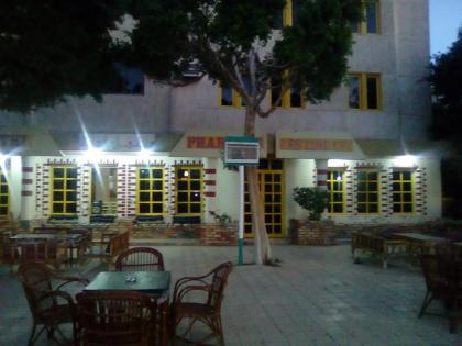 Pharaohs Hotel - image 10