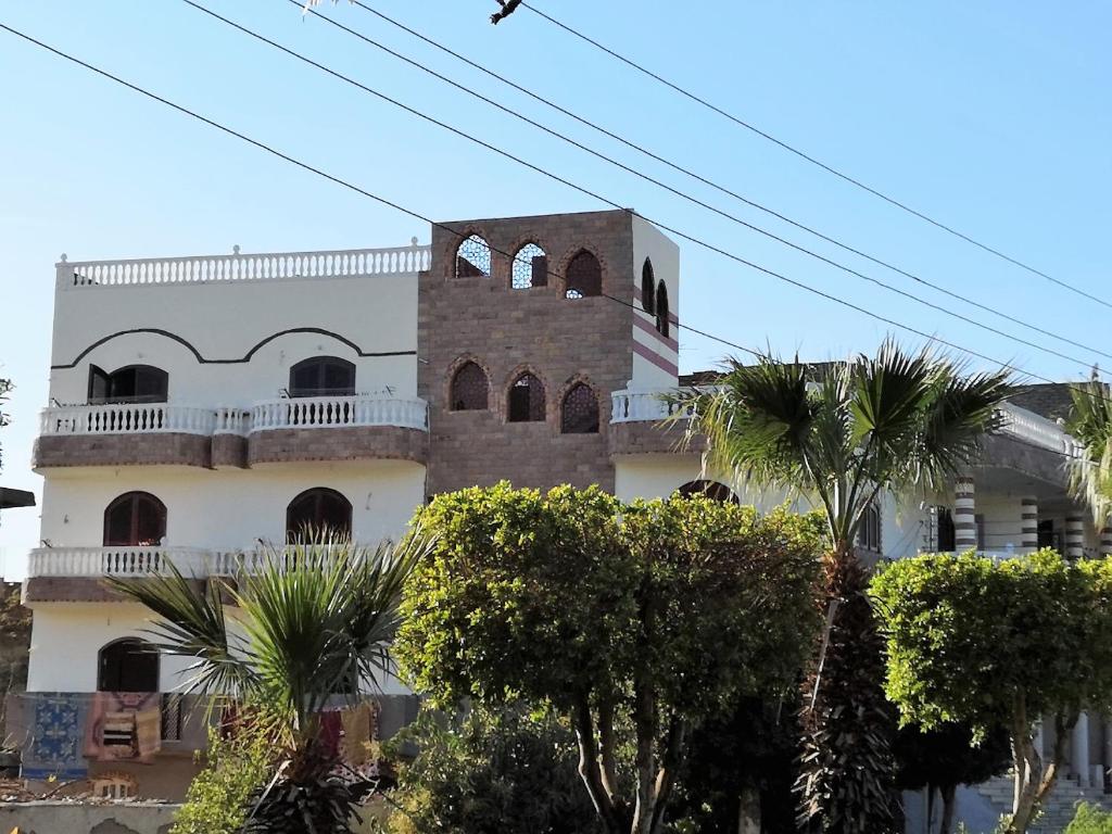 Luxor Bella Vista Apartments and Hotel - main image