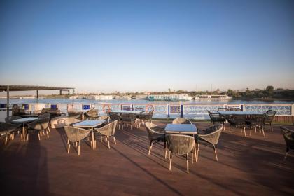 SUNRISE Semiramis III Cruise - image 10