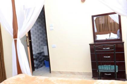 Happiness Guest House - image 23