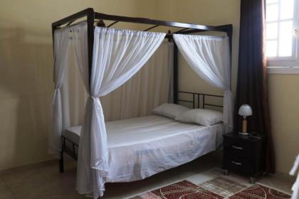 Happiness Guest House - image 25