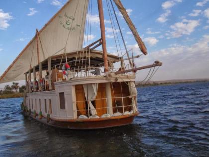 Luxor Dahabiya Nile Cruise Private Family - image 29