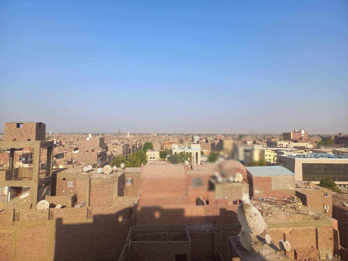 Luxor Apartments - image 3