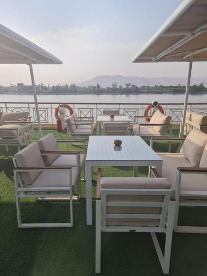 Orient MS Grand Rose - image 27